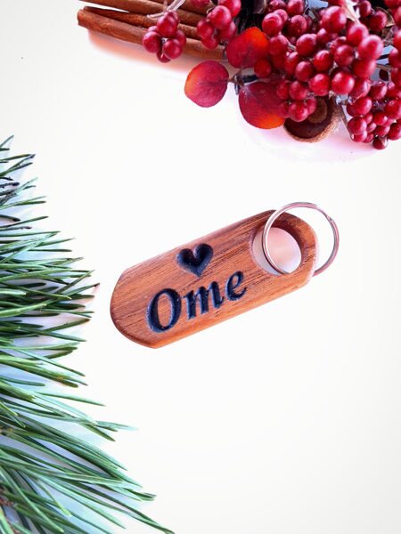 Ome (ar sirsniņu)
